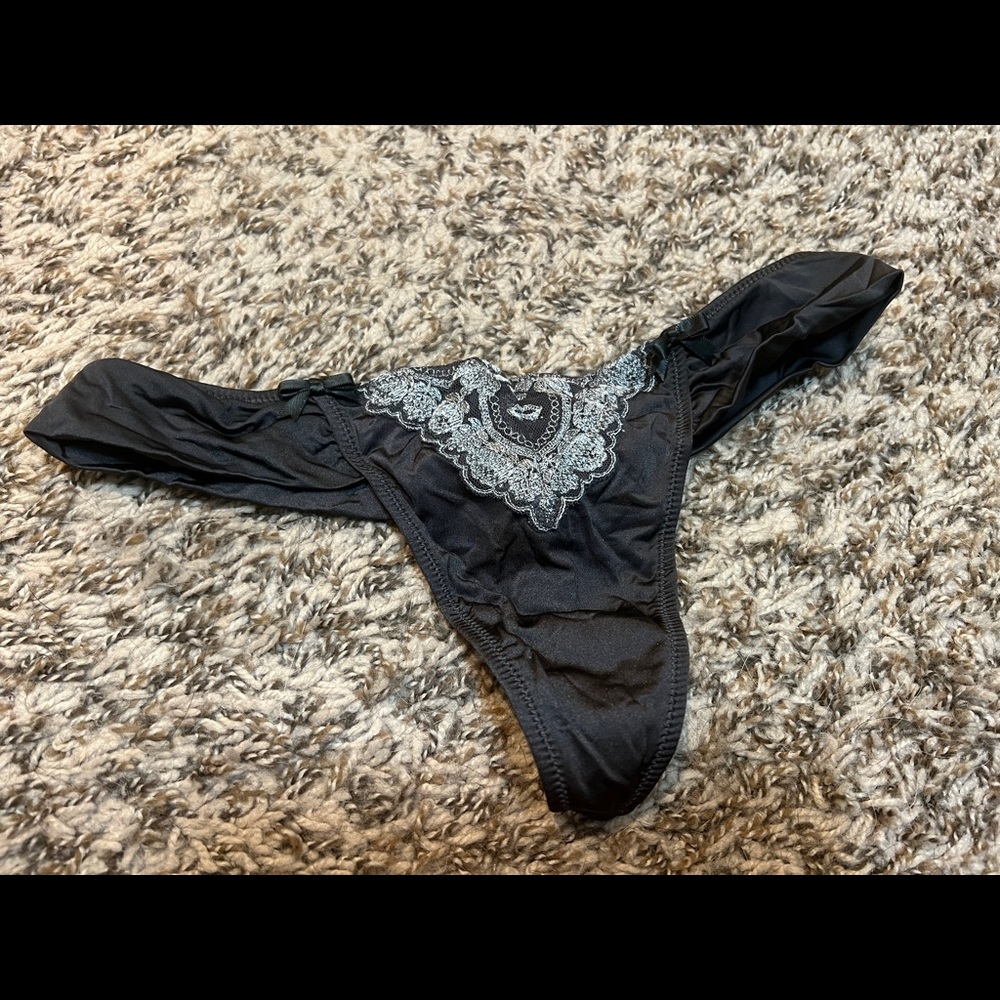 Aerie Grey Silk Thong with Bows - Small